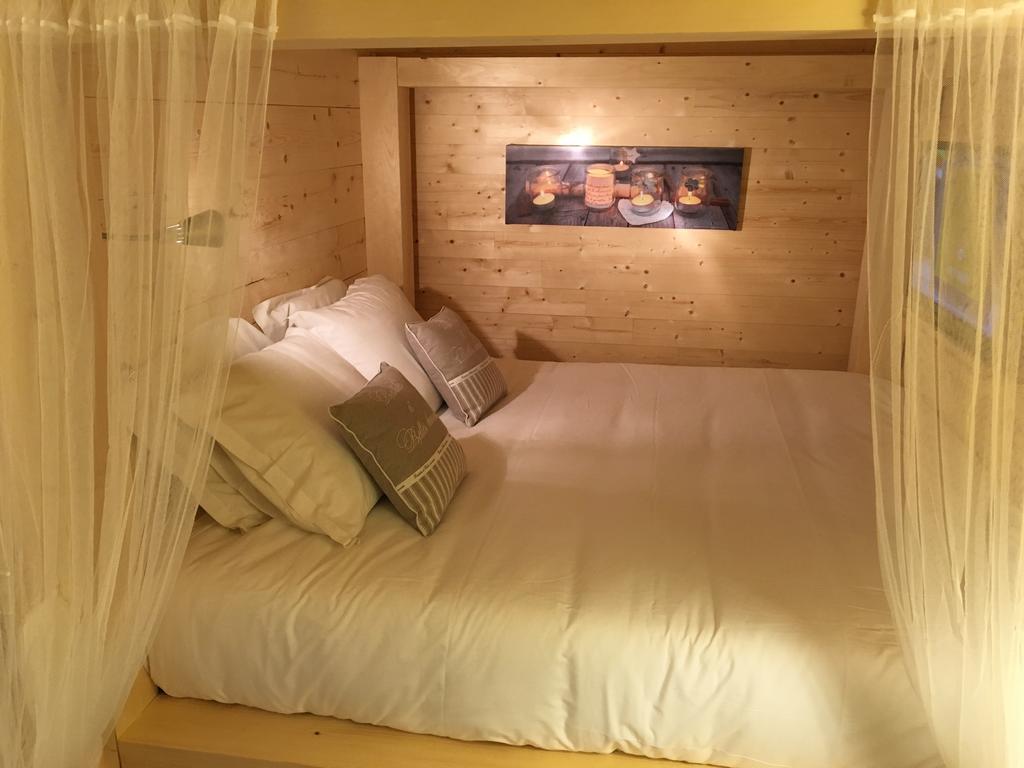 Relais Mont Jura Adults Only Bed & Breakfast Lelex Luaran gambar
