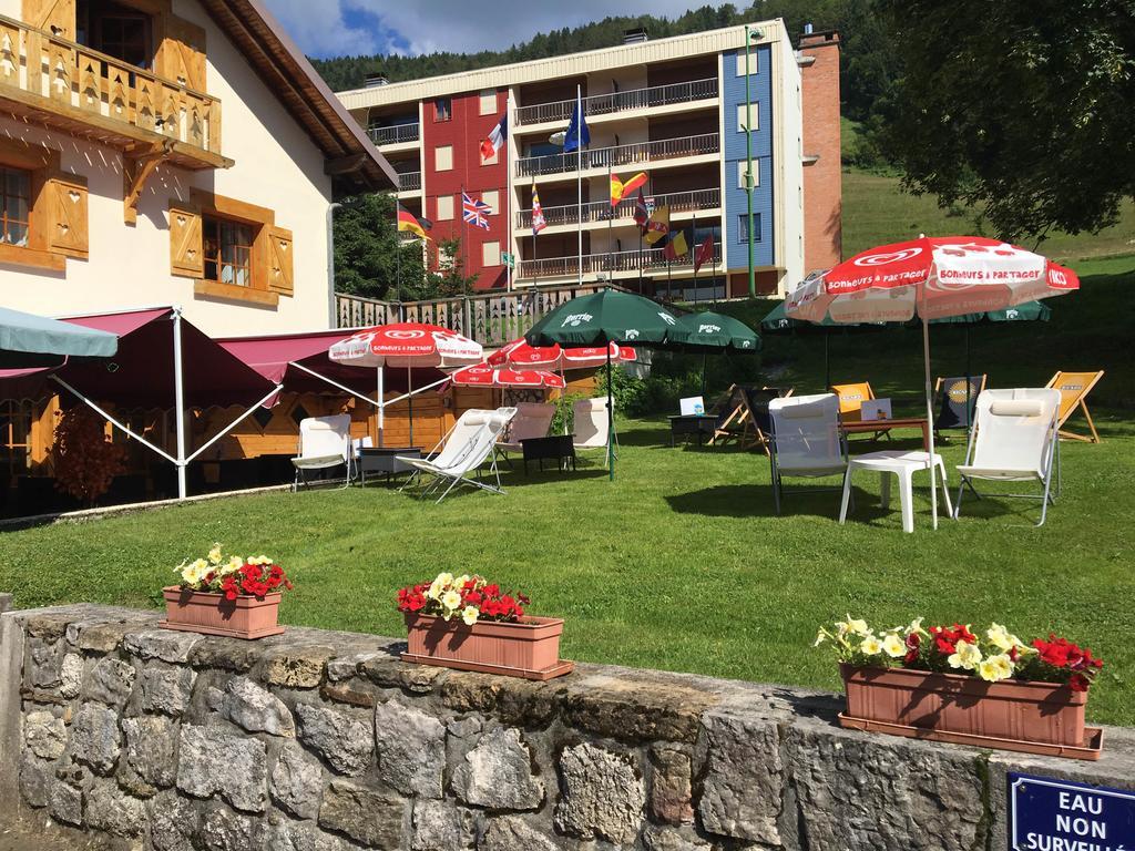 Relais Mont Jura Adults Only Bed & Breakfast Lelex Luaran gambar
